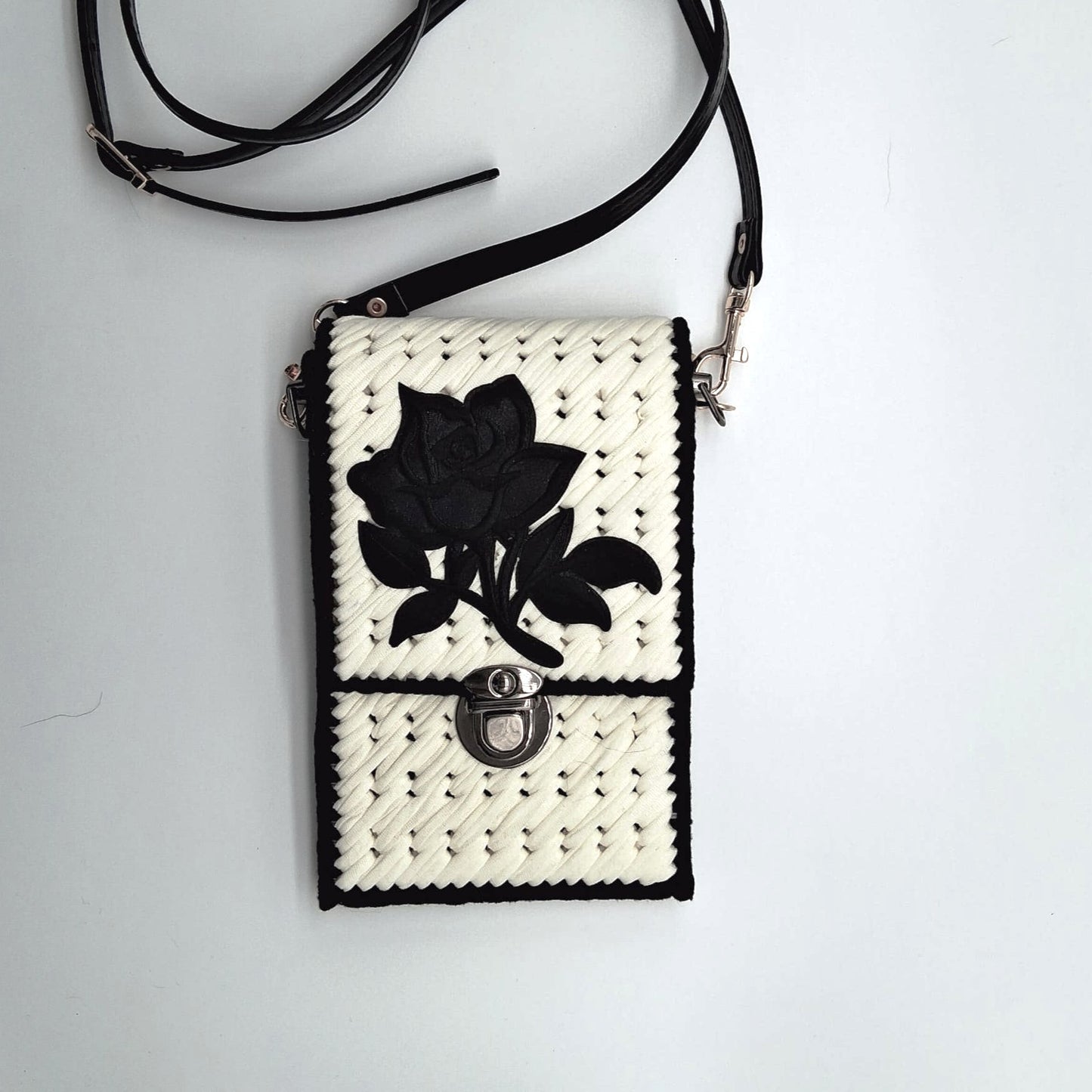 Pochette "Black Rose"